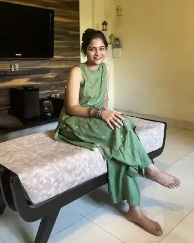 Call Girls Richmond Town Cash On Delivery