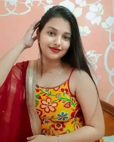Call Girl in Richmond Town
